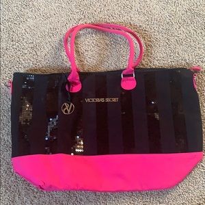 Victoria’s Secret tote
